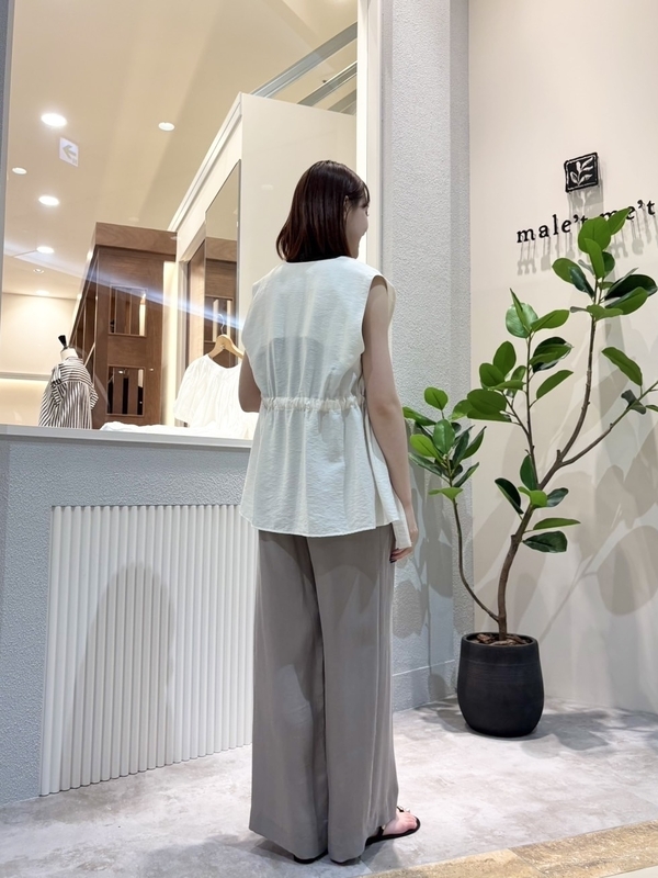マレットメット佐賀店 | スタイルアップが叶う、万能ジレ