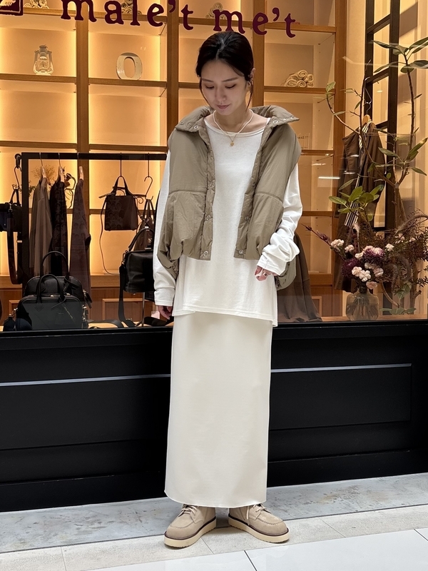 今期Le Melange ロゴ入りチノパン　マレットメット 今期Le Melange ロゴ入りチノパン マレットメット